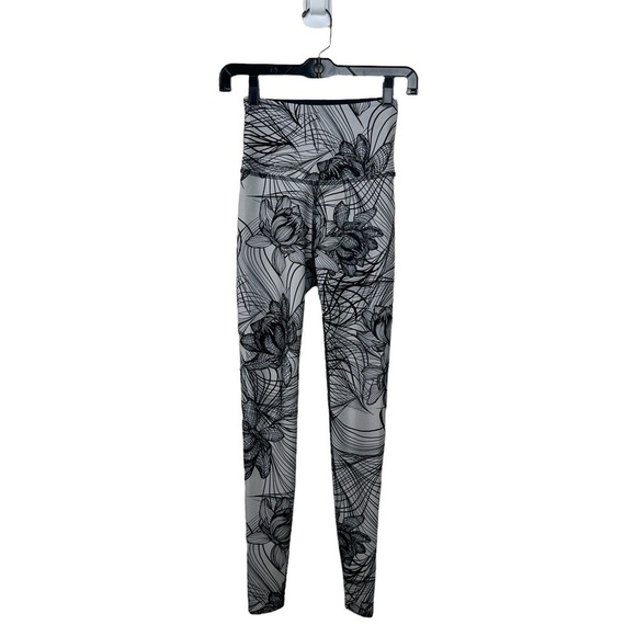 Beyond Yoga Pants - Beyond Yoga Flip It And Reverse It Lotus Hi Rise Leggings